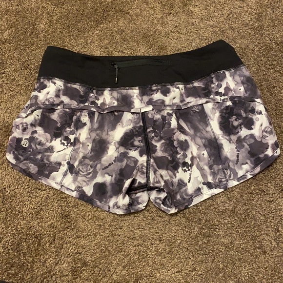 Lululemon Floral Speed Shorts - Picture 3 of 6